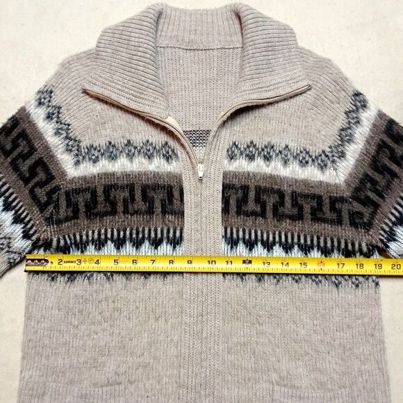 Vintage Cowichan Sweater Size Medium/Large Beige Full Zip Cardigan Aztec Knit - Picture 8 of 8